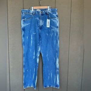 Wrangler loose fit bleached design jeans men’s 34x32